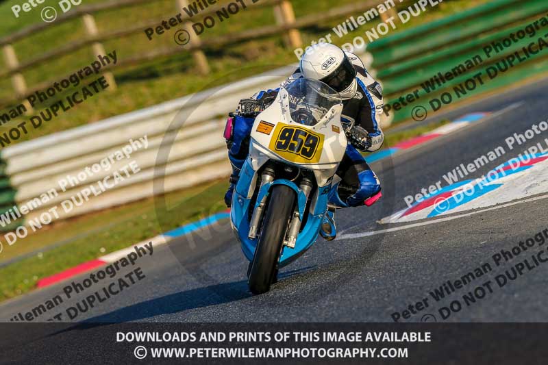 PJ Motorsport Photography 2018;enduro digital images;event digital images;eventdigitalimages;mallory park;mallory park photographs;mallory park trackday;mallory park trackday photographs;no limits trackdays;peter wileman photography;racing digital images;trackday digital images;trackday photos
